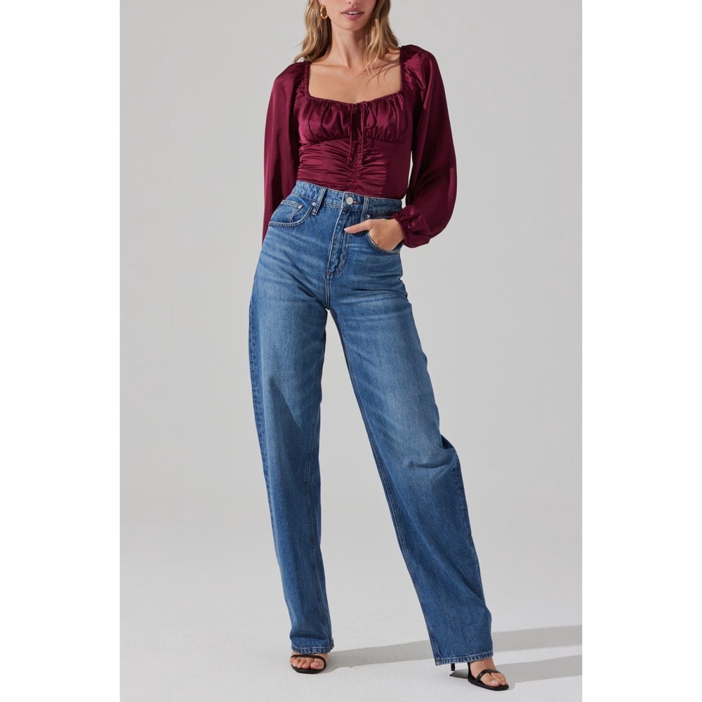 ASTR the Label Women's Ruched Puff Sleeve Blouse Berry Size L